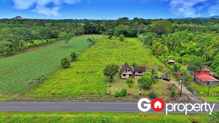 Venta de propiedad con casa en La Fortuna, San Carlos, Alajuela
